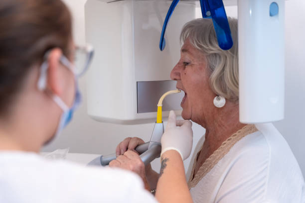 Best Emergency Gum Treatment in Belpre, OH